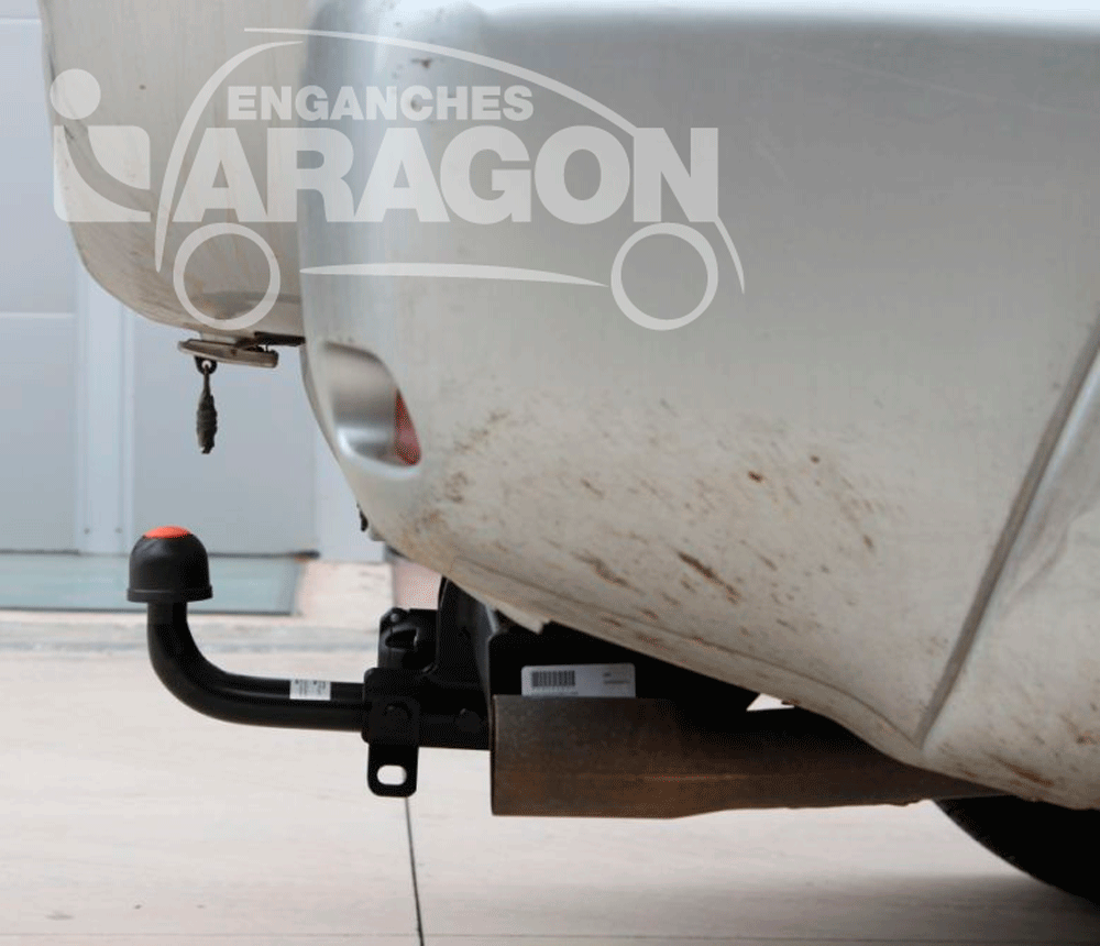 Фаркоп ARAGON E6405BA для TOYOTA Rav 4 00-06
