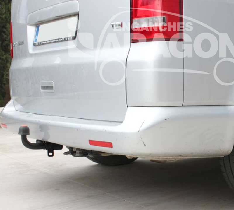 Фаркоп ARAGON E6706DA для VOLKSWAGEN Transporter T5 / Caravelle / Multivan / California 09-