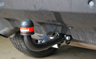 Фаркоп BOSAL 7351-A Land Rower Freelander 2