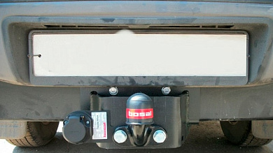 Фаркоп BOSAL 3065-F для Toyota Hilux 7